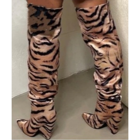 Khaiti Tiger Print Slouchy Boot - Picture 7 of 7
